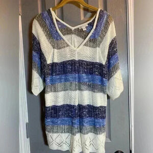 Cato Established 1946 women’s long sweater in blues gray & white size 18/20W